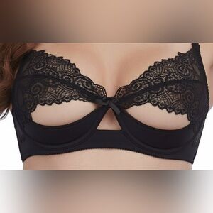 Dreamgirl BLACK lace decorated, underwire shelf peek-a-boo bra, hook closure, S